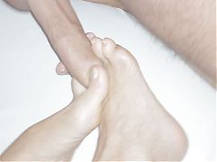 Close up sex with Selenas feet 